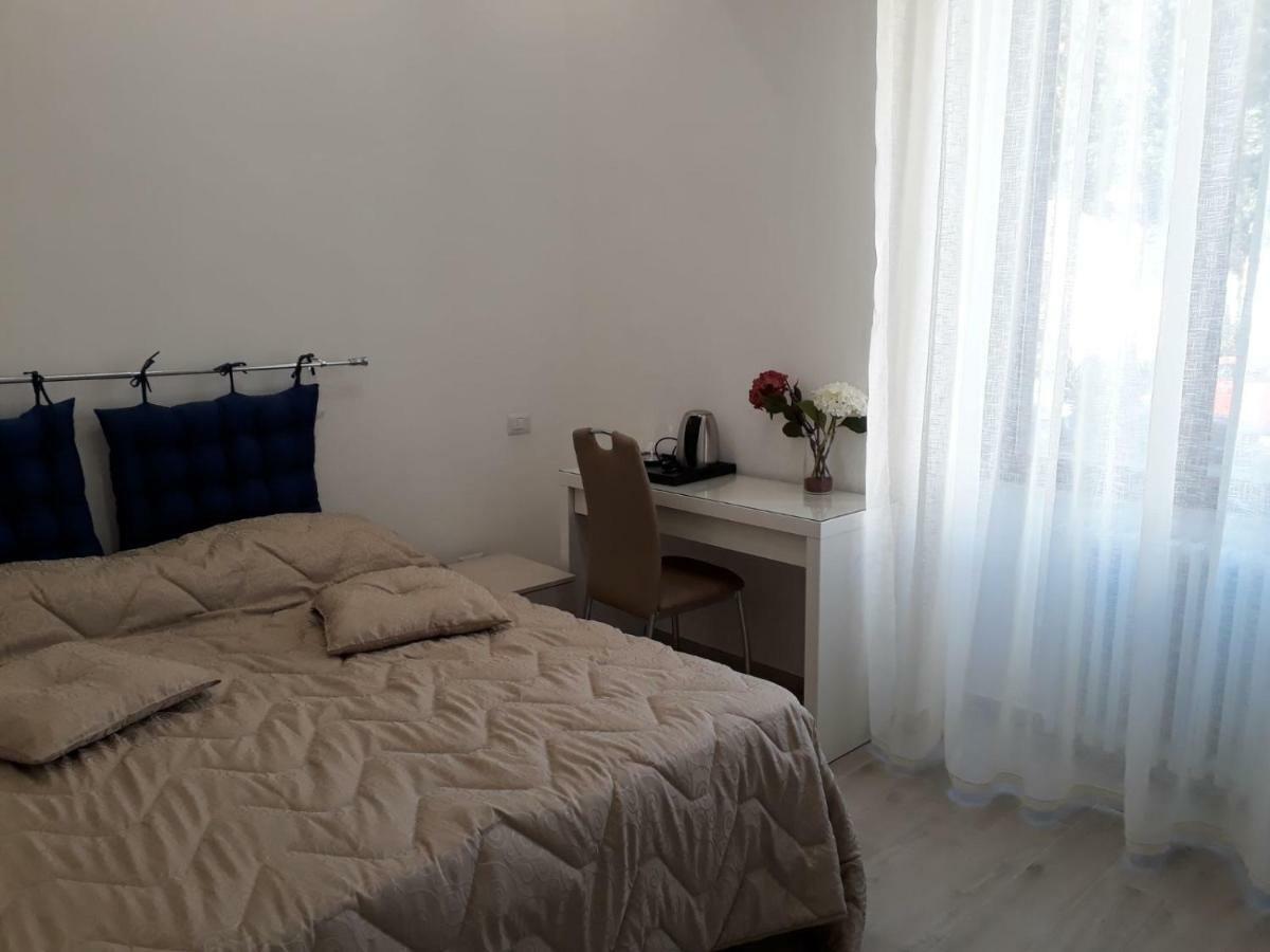 Rosa del Salento Bed and Breakfast Lecce Esterno foto