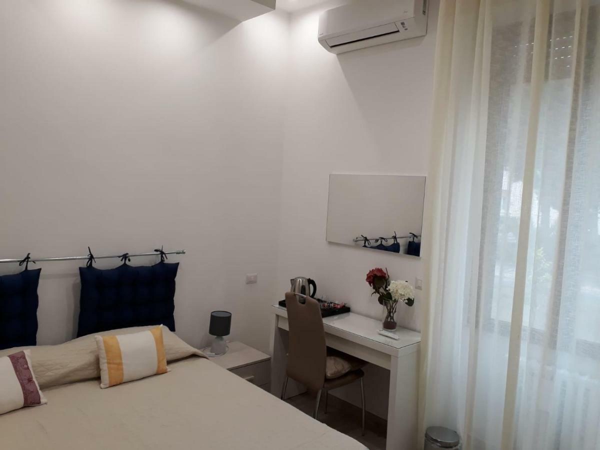 Rosa del Salento Bed and Breakfast Lecce Esterno foto